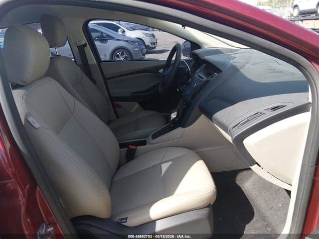 2017 FORD FOCUS SE 5