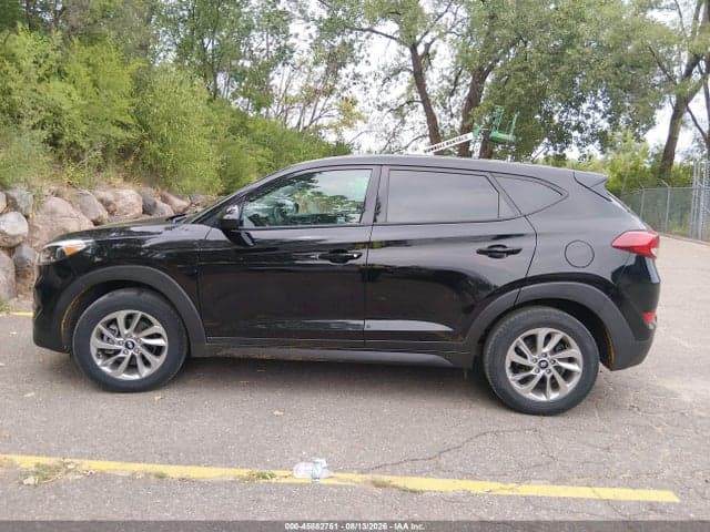 2018 HYUNDAI TUCSON SE 19