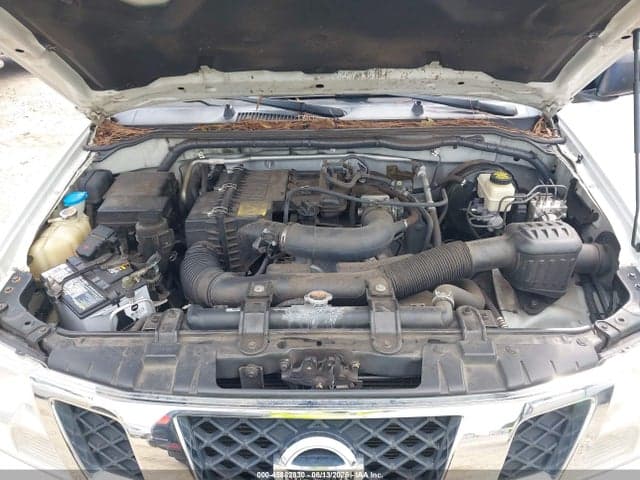 2017 NISSAN FRONTIER S 10