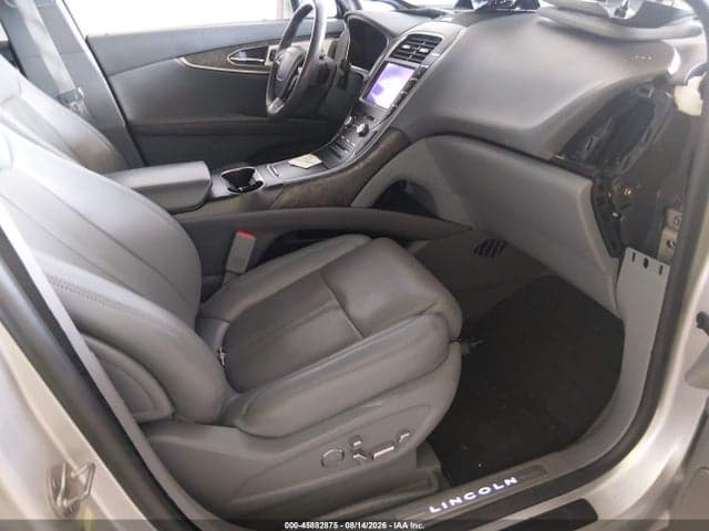 2019 LINCOLN NAUTILUS RESERVE 5