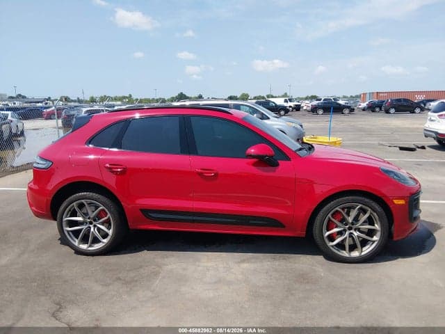 2024 PORSCHE MACAN GTS 13