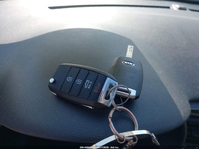 2020 KIA RIO S 11