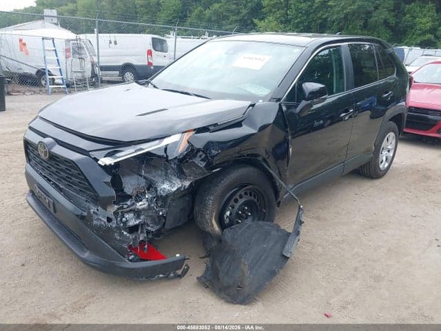 2024 TOYOTA RAV4 LE 2
