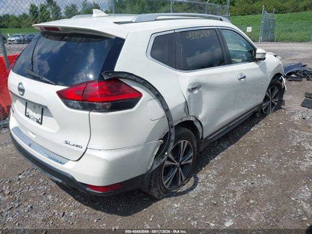 2017 NISSAN ROGUE SL 4