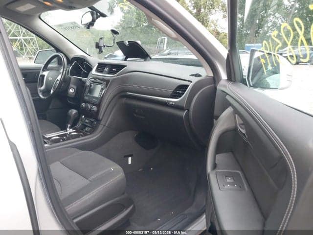 2017 CHEVROLET TRAVERSE LT 5