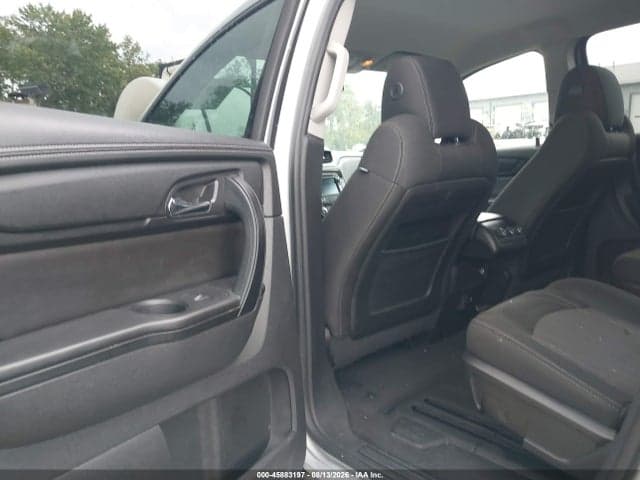 2017 CHEVROLET TRAVERSE LT 8
