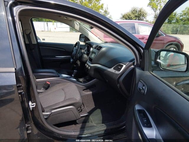 2019 DODGE JOURNEY SE 5