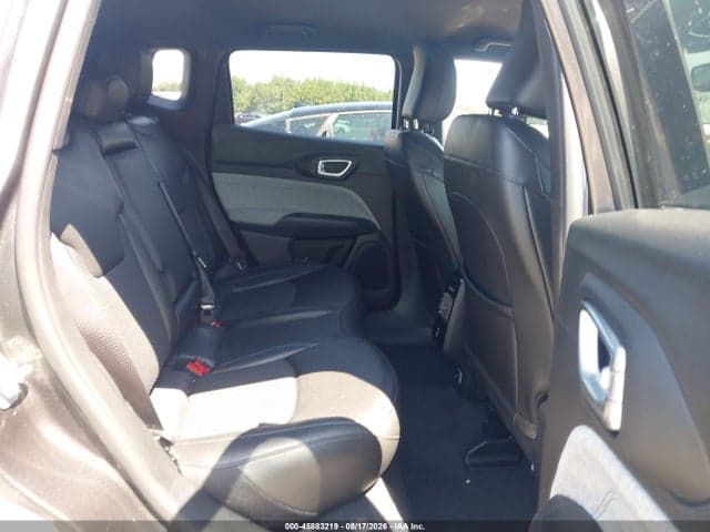 2023 JEEP COMPASS LATITUDE 4X4 8