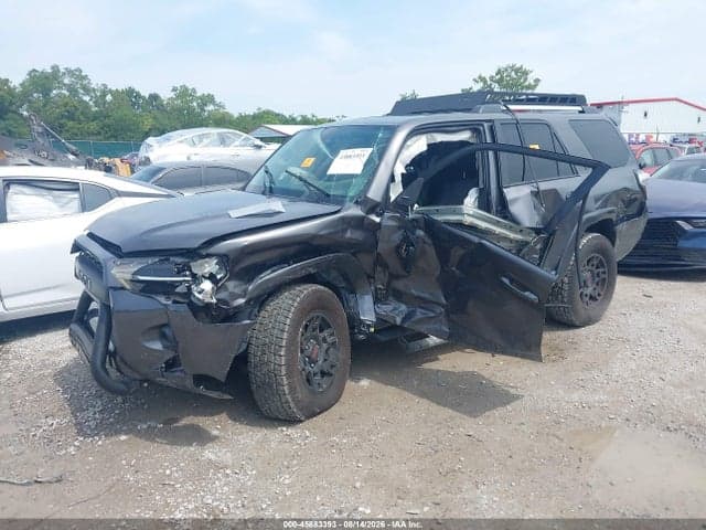 2019 TOYOTA 4RUNNER SR5 PREMIUM 2