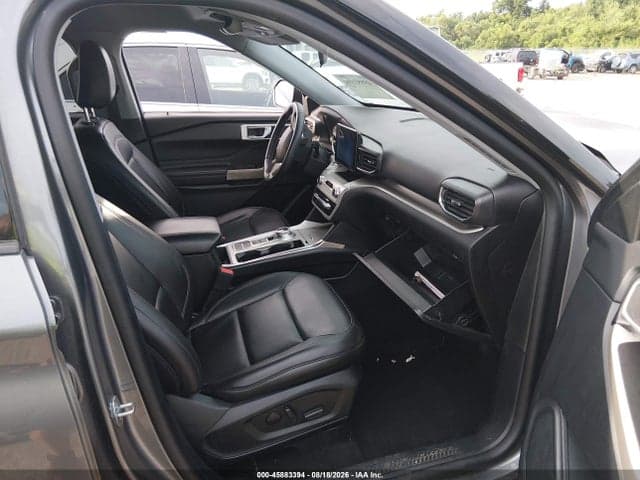 2021 FORD EXPLORER XLT 5