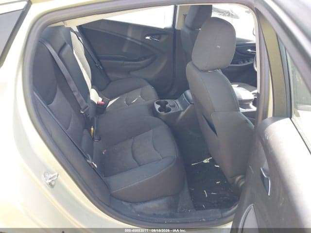 2017 CHEVROLET VOLT LT 8