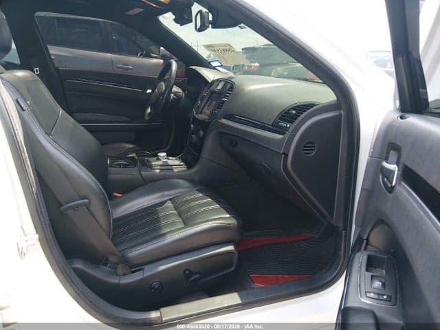 2020 CHRYSLER 300 300S 5