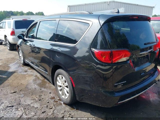 2017 CHRYSLER PACIFICA TOURING-L 3