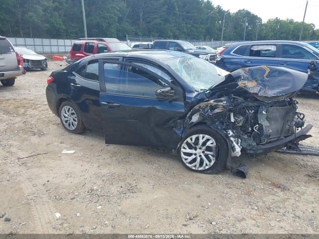 2018 TOYOTA COROLLA LE 1