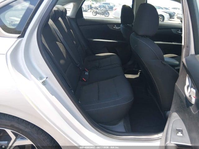 2021 KIA FORTE LXS 8