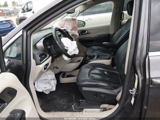 2020 CHRYSLER PACIFICA TOURING L 5