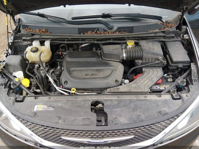 2020 CHRYSLER PACIFICA TOURING L 10