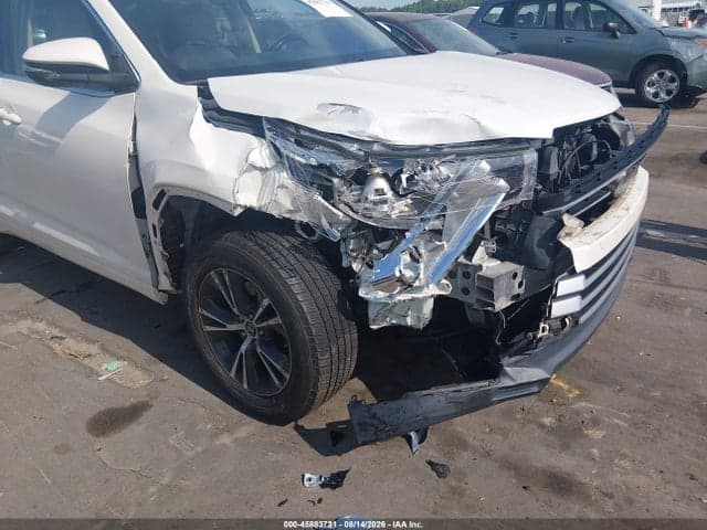 2017 TOYOTA HIGHLANDER LE PLUS 6