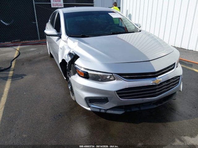 2017 CHEVROLET MALIBU 1LT 6