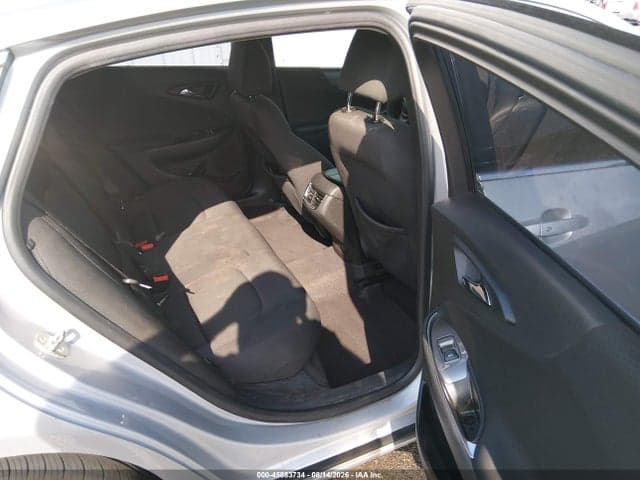 2017 CHEVROLET MALIBU 1LT 8
