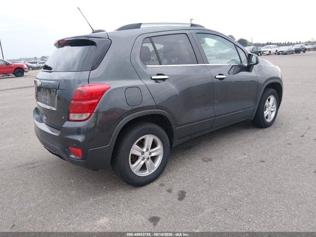 2017 CHEVROLET TRAX LT 4