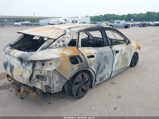 2023 VOLKSWAGEN ID.4 AWD PRO 4