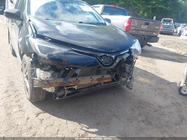 2018 TOYOTA RAV4 LE 11