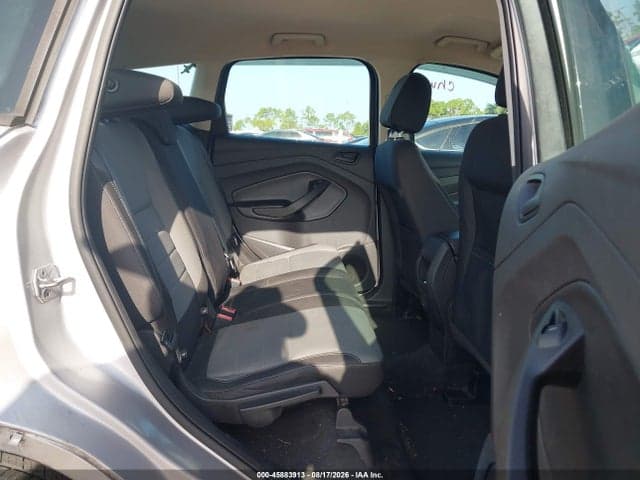 2017 FORD ESCAPE S 8
