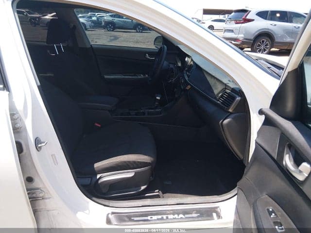 2017 KIA OPTIMA LX 5