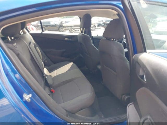 2017 CHEVROLET CRUZE LT AUTO 8