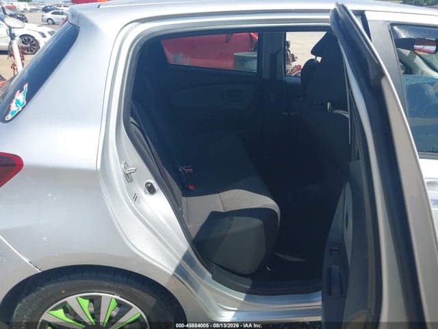 2017 TOYOTA YARIS L 8