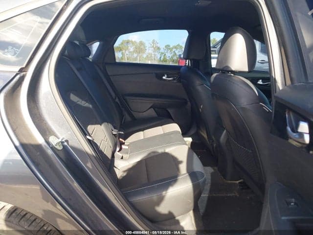 2020 KIA FORTE GT-LINE 8
