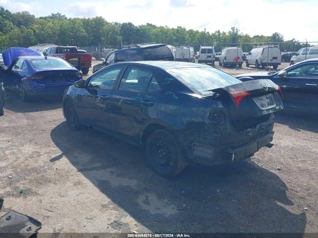 2017 TOYOTA COROLLA LE 3