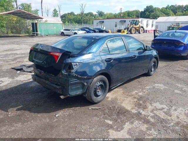 2017 TOYOTA COROLLA LE 4