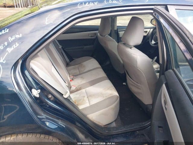 2017 TOYOTA COROLLA LE 8