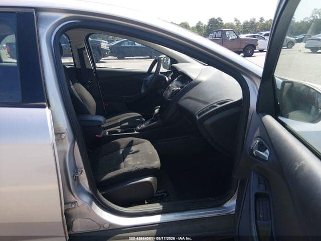 2018 FORD FOCUS SE 5