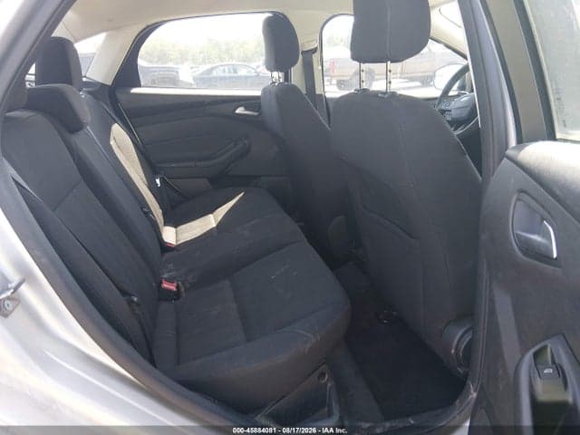 2018 FORD FOCUS SE 8