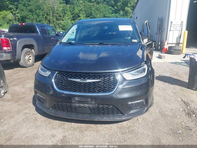 2023 CHRYSLER PACIFICA TOURING L 13