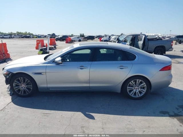 2017 JAGUAR XF 35T PREMIUM 15