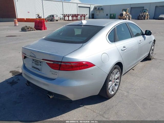 2017 JAGUAR XF 35T PREMIUM 4