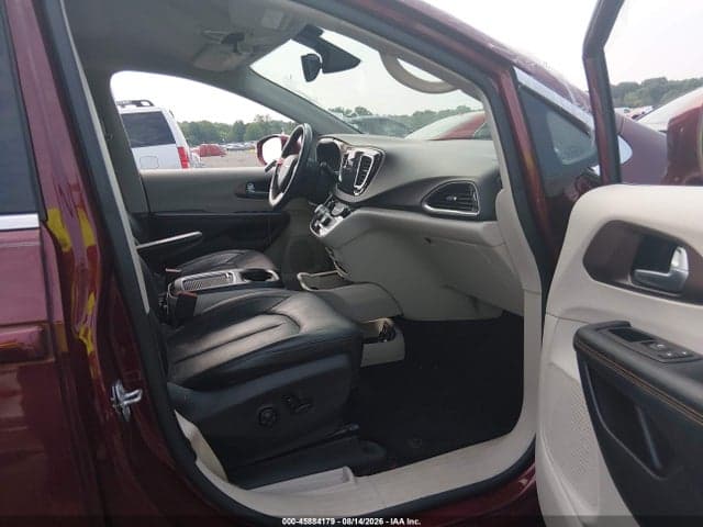 2017 CHRYSLER PACIFICA TOURING-L PLUS 5
