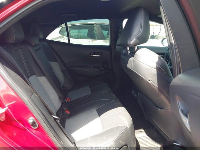 2025 TOYOTA COROLLA XSE 8
