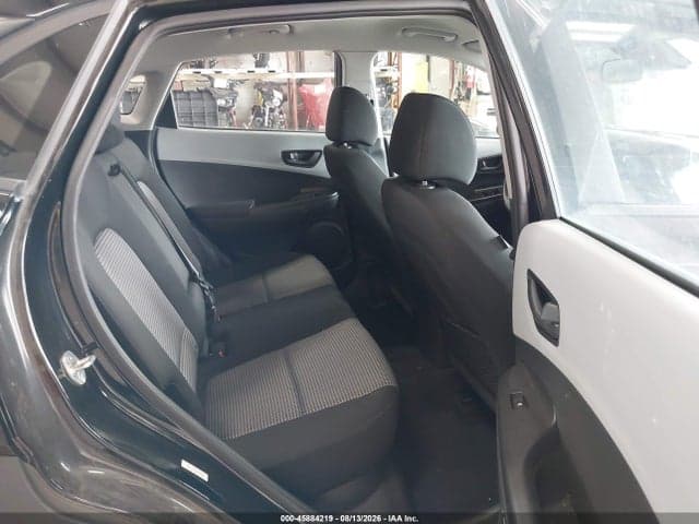 2019 HYUNDAI KONA SE 8