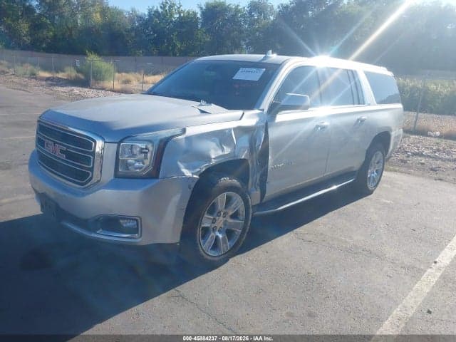 2017 GMC YUKON XL SLT 2