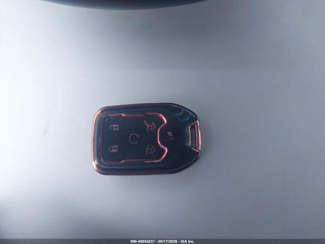 2017 GMC YUKON XL SLT 11
