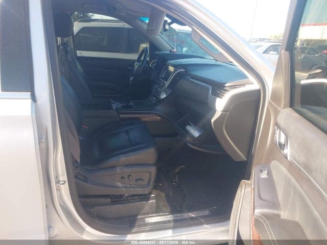 2017 GMC YUKON XL SLT 5