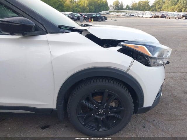 2020 NISSAN KICKS SR XTRONIC CVT 19