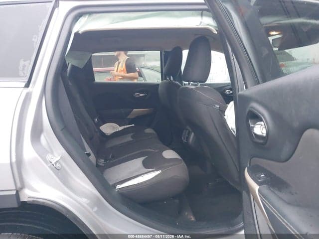 2018 JEEP CHEROKEE LATITUDE 4X4 8