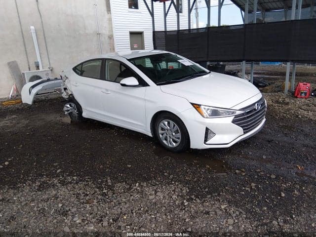 2020 HYUNDAI ELANTRA SE 1