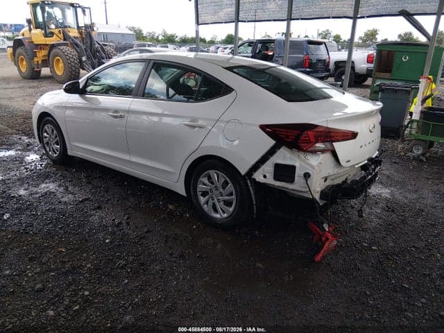 2020 HYUNDAI ELANTRA SE 3